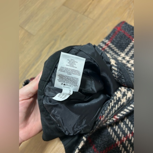 Express XXS high-waisted wool blend shorts - Picture 10 of 13